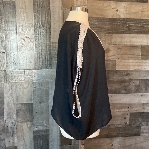 Solitaire tunic top medium boho black cream crochet witchy dark feminine summer - Picture 8 of 10